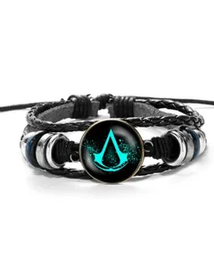 Üveges Assassin's Creed bőr karkötő
